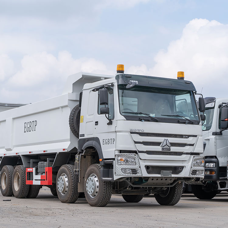 Truk Dump 40 Ton